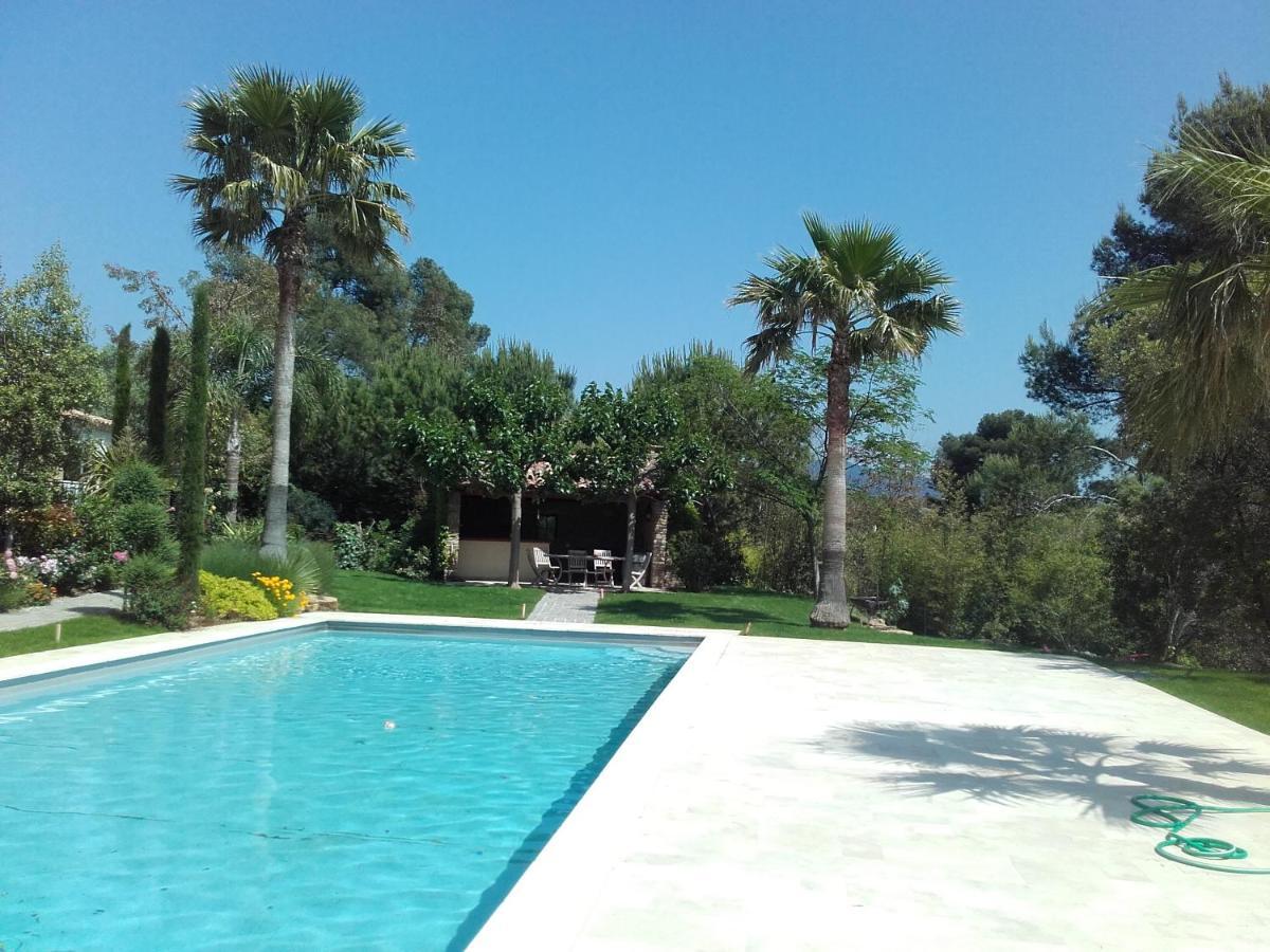 Appartement Domaine L'Oliveraie ル・カステレ エクステリア 写真